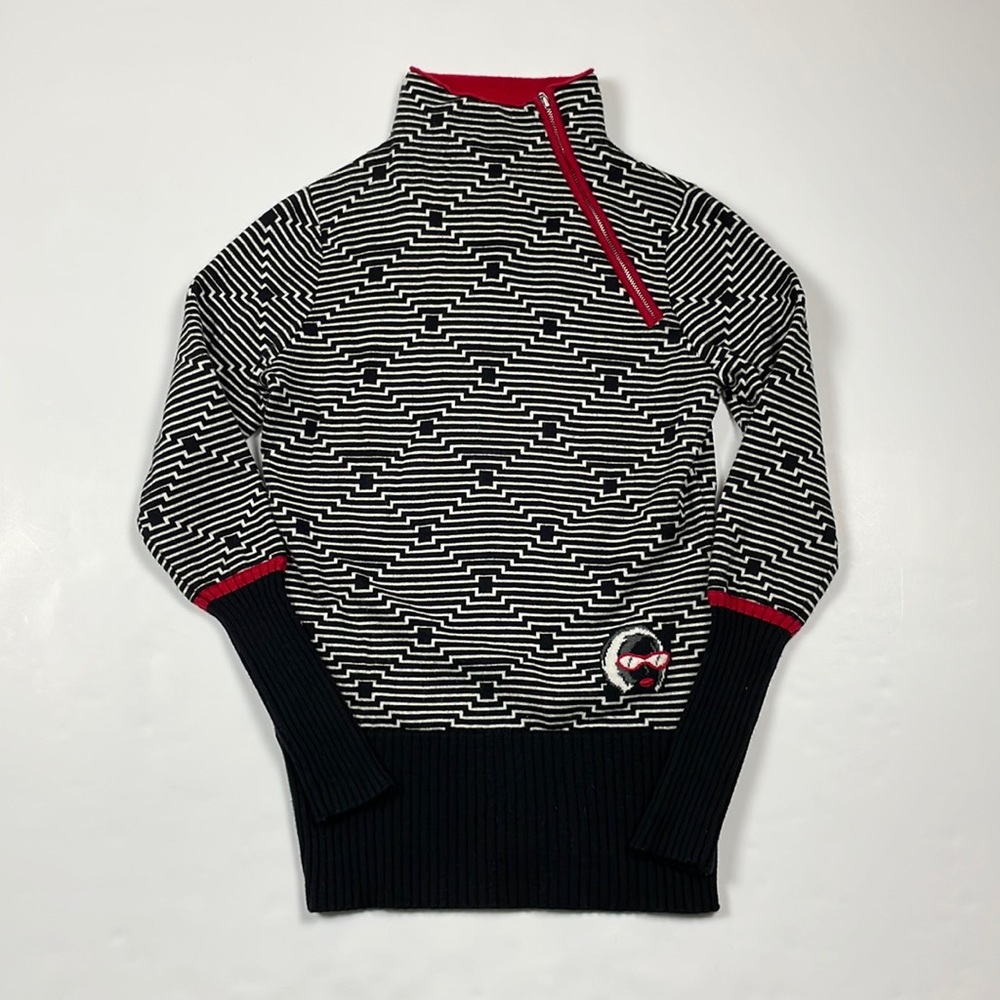 Krimson Klover. Diagonal zip. Mock neck. Sweater. Small.